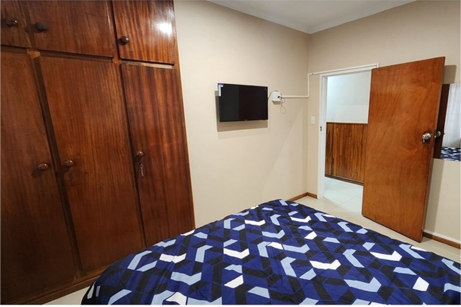 7 Bedroom Property for Sale in Parow Valley Western Cape
